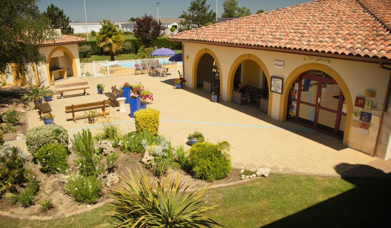 Logis Hotel Restaurant Solenca Nogaro Exteriér fotografie
