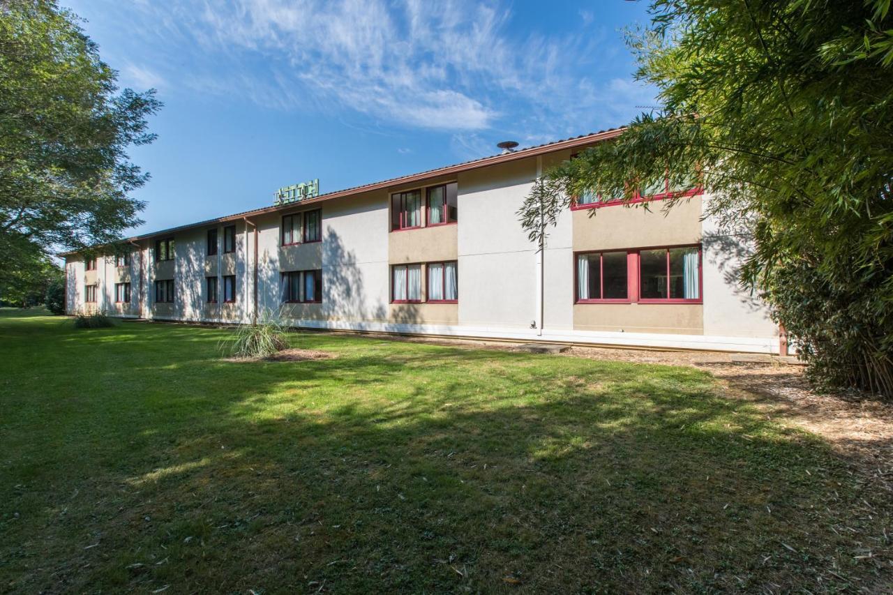 Logis Hotel Restaurant Solenca Nogaro Exteriér fotografie